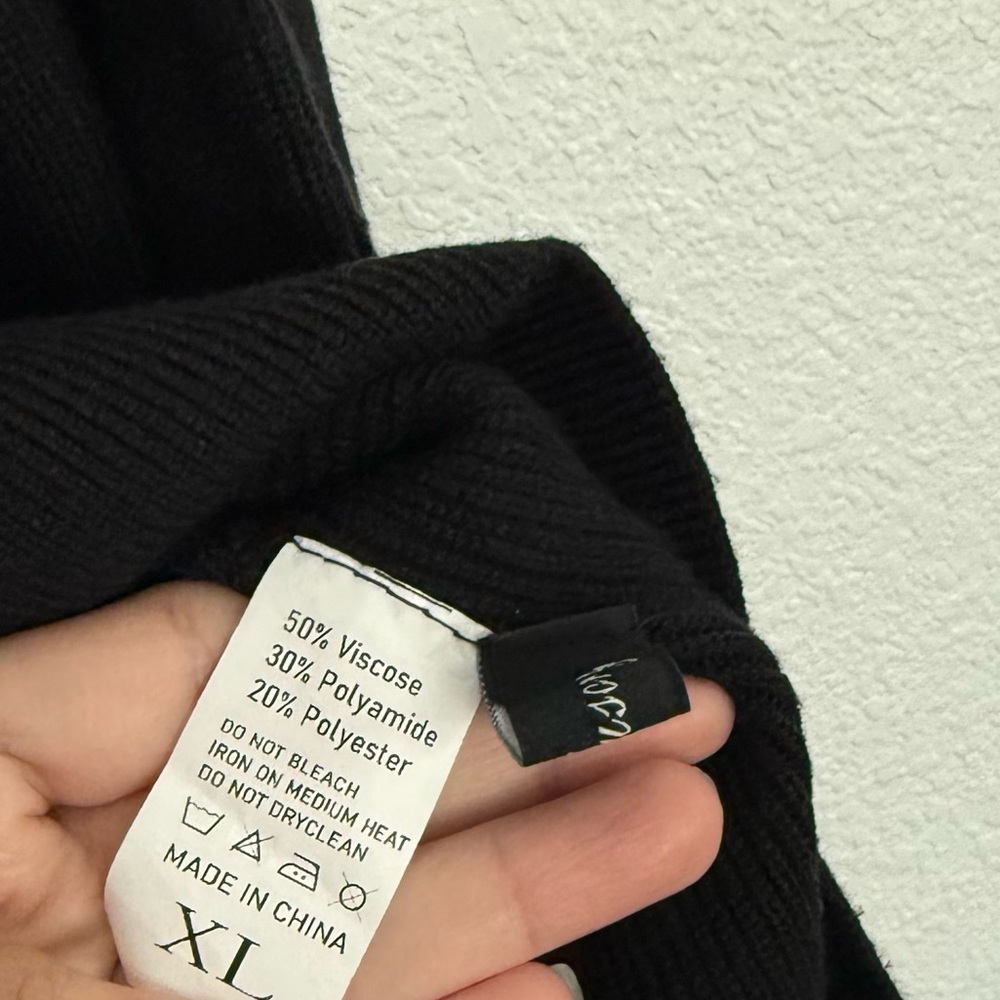 Lillusory Thick Ribbed Knit 1/4 Zip Pullover Sweater in Black - Picture 4 of 5